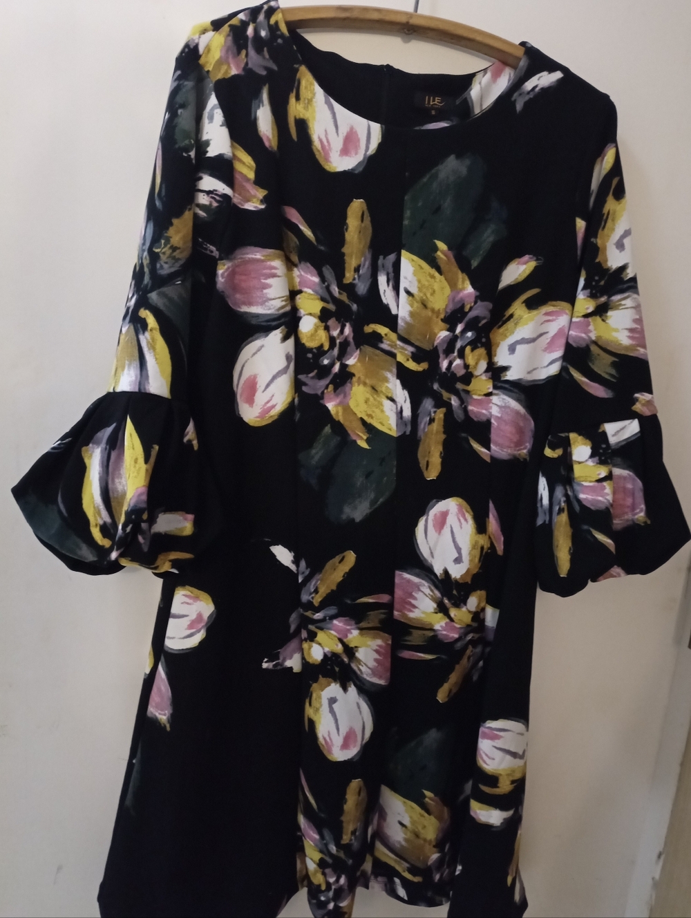 ILE New York Elegant Trumpet Shaped Balloon Sleeve Floral Zip Up Mini Dress 16
